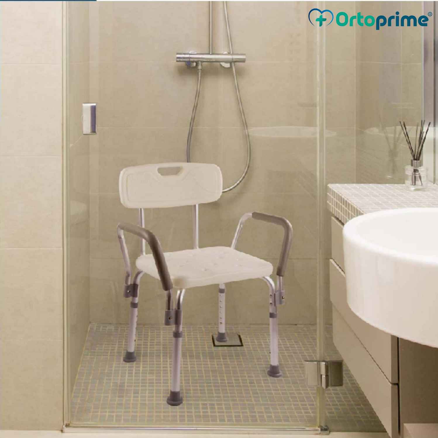 Silla De Ducha Ortopédica Con Reposabrazos | Baño Seguro — OrtoPrime